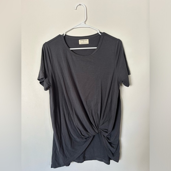 NWOT Jackson Rowe Women’s “Knotty” Tee - Picture 2 of 10